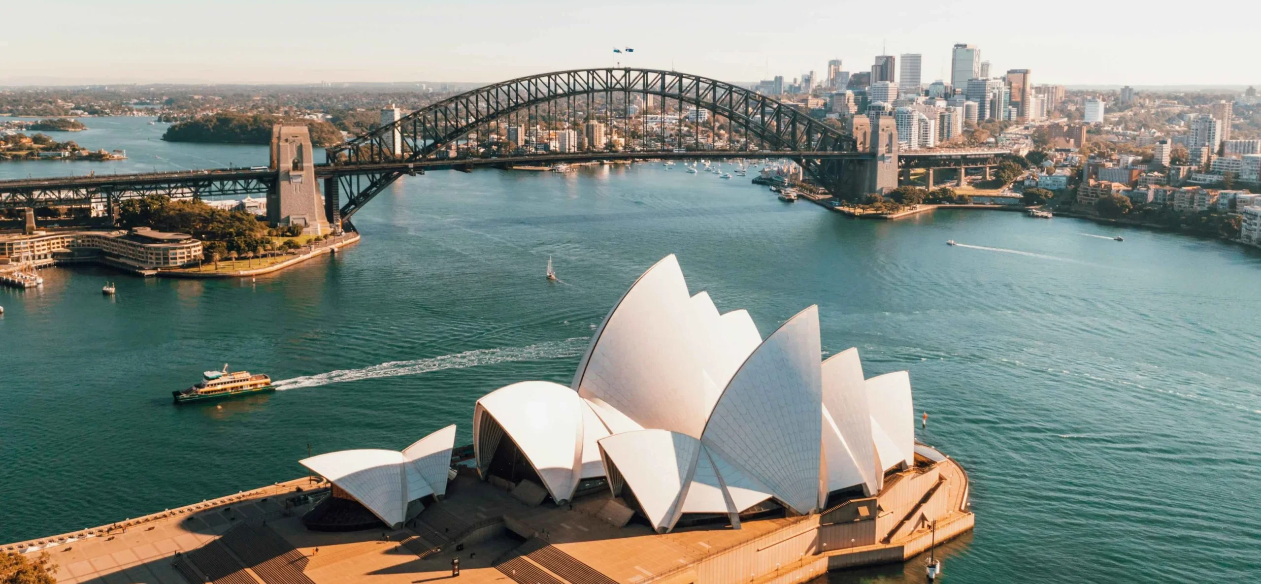 A picturesque view of Australia’s landmarks, showcasing it as an ideal study abroad destination